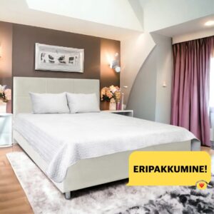 Astrata-beez-01-scaled-2 - Edited