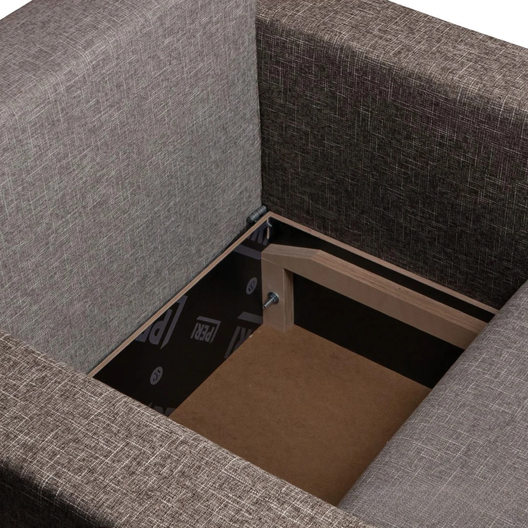 Lura-helebeeztumebeez-7-01-scaled-1 - Edited