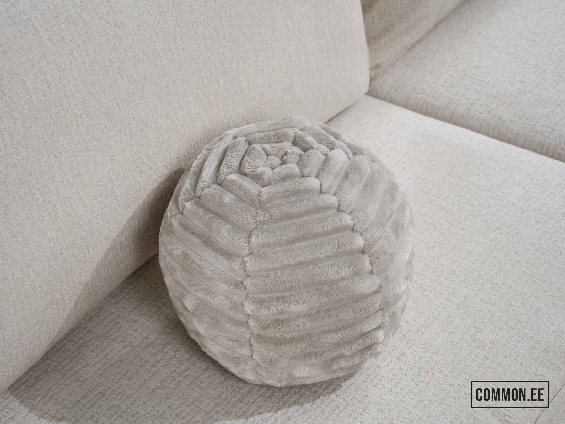 Dalia tresor22 CREME piłka(small)