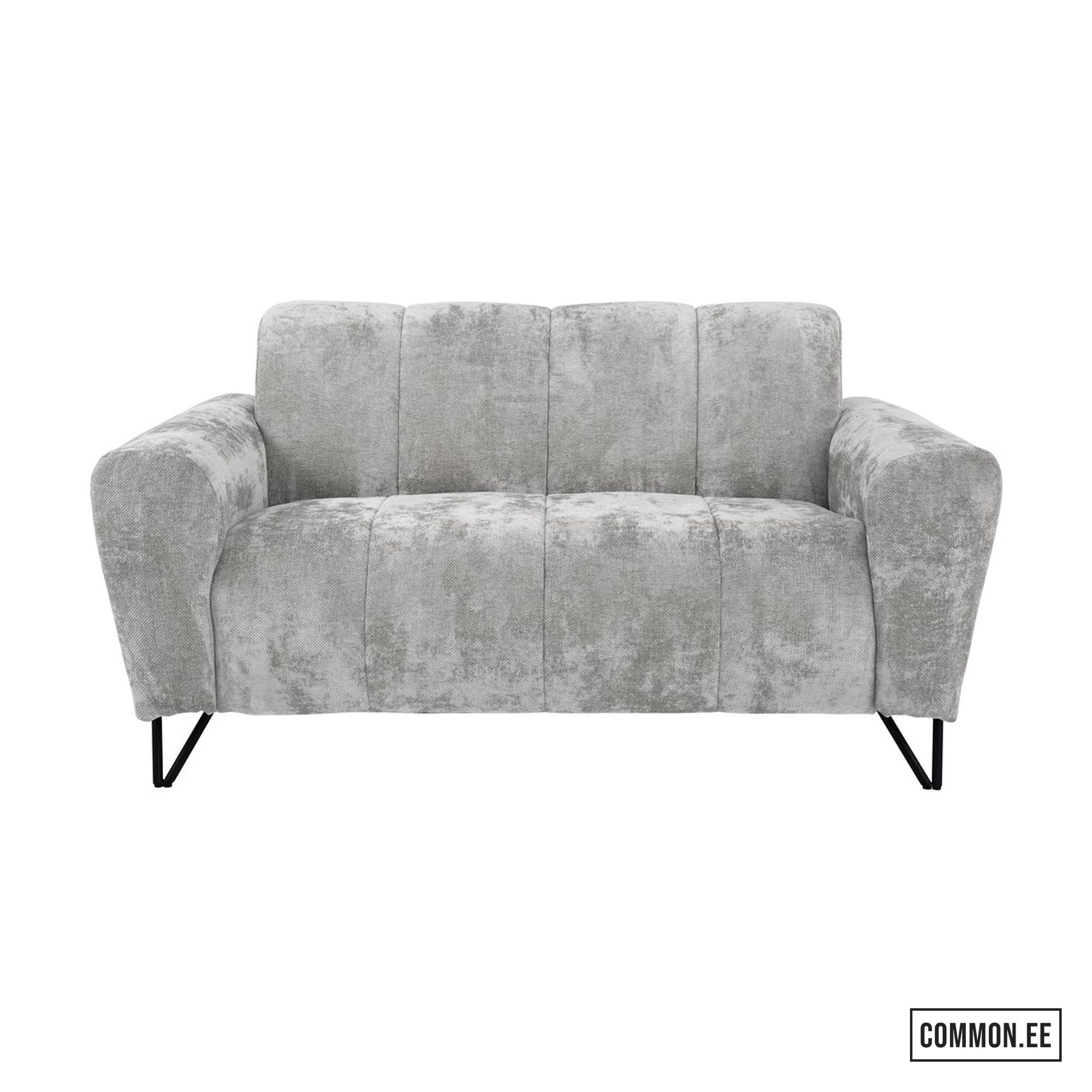 Volare 2 Vega 12 front biale tlo (small)