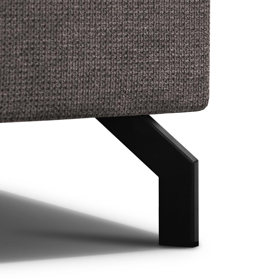 Berry-U-vardo39-zblizenie-nozka-small