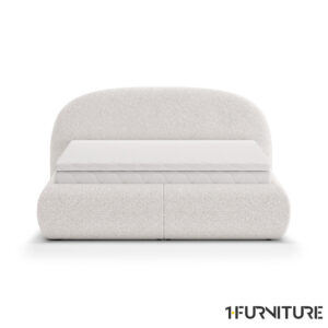 Moet-Catch-Me-01-CREME-4-01-scaled