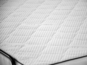 Perotti-materac-small-scaled