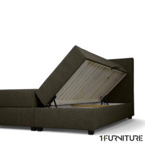 Sanna-moss-8-01-scaled