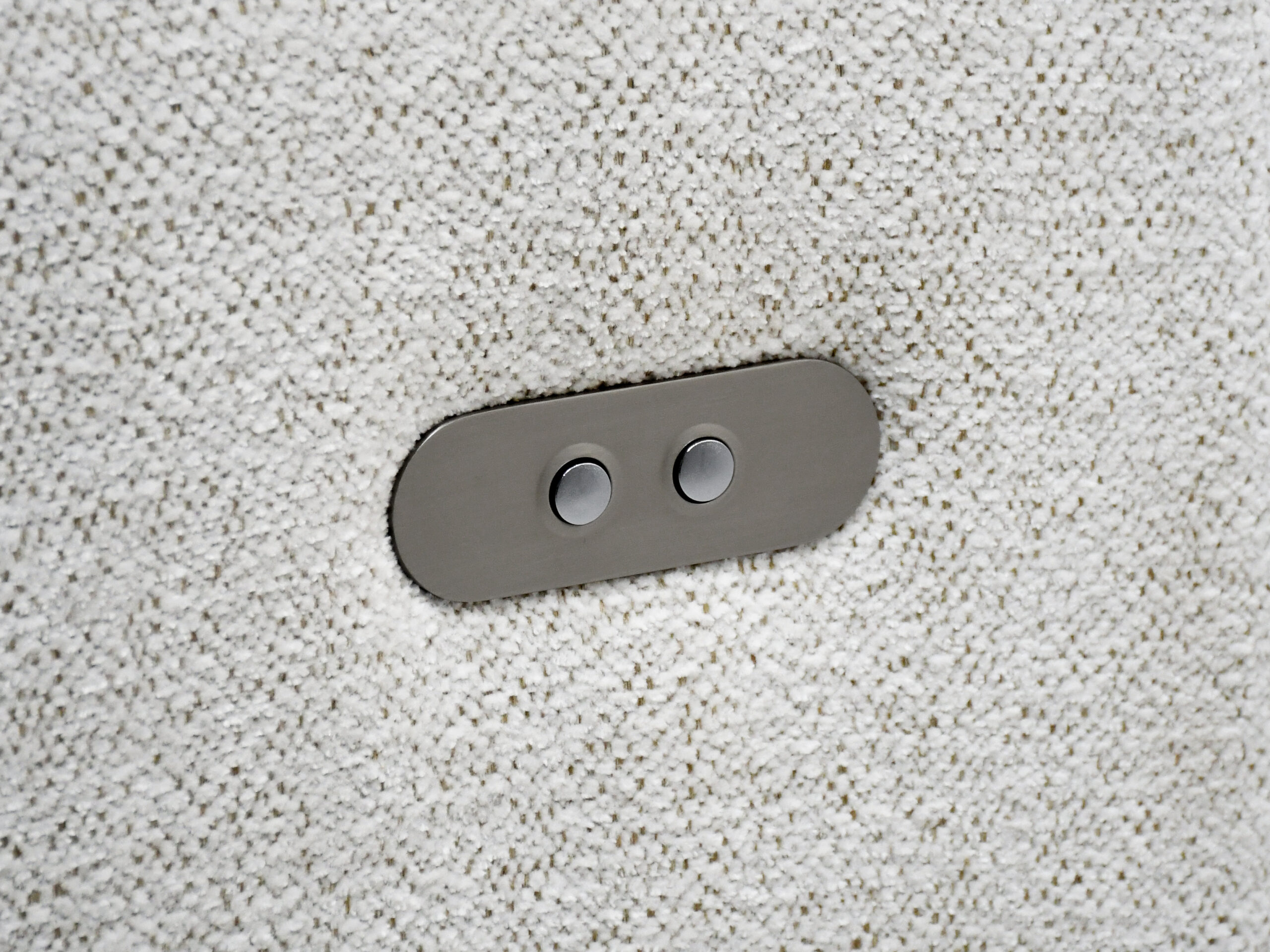 Sergio-przyciski-regulacji-scaled