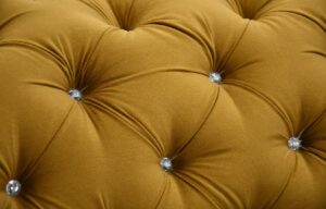 Valentino-U-kronos1-zblizenie-cyrkonie-small