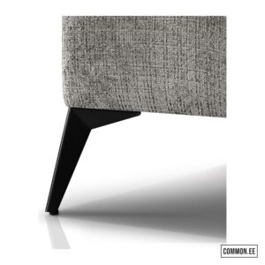 Vanessa-new-cremona-02-nozka-small