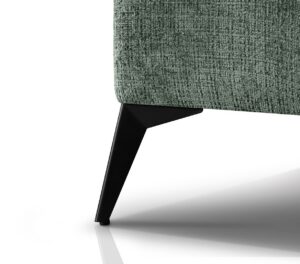 Vanessa-new-cremona-34-nozka-small