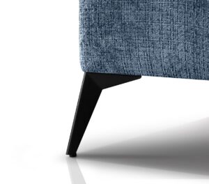 Vanessa-new-cremona-77-nozka-small