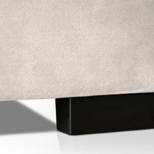 eryk_232_nozka-small