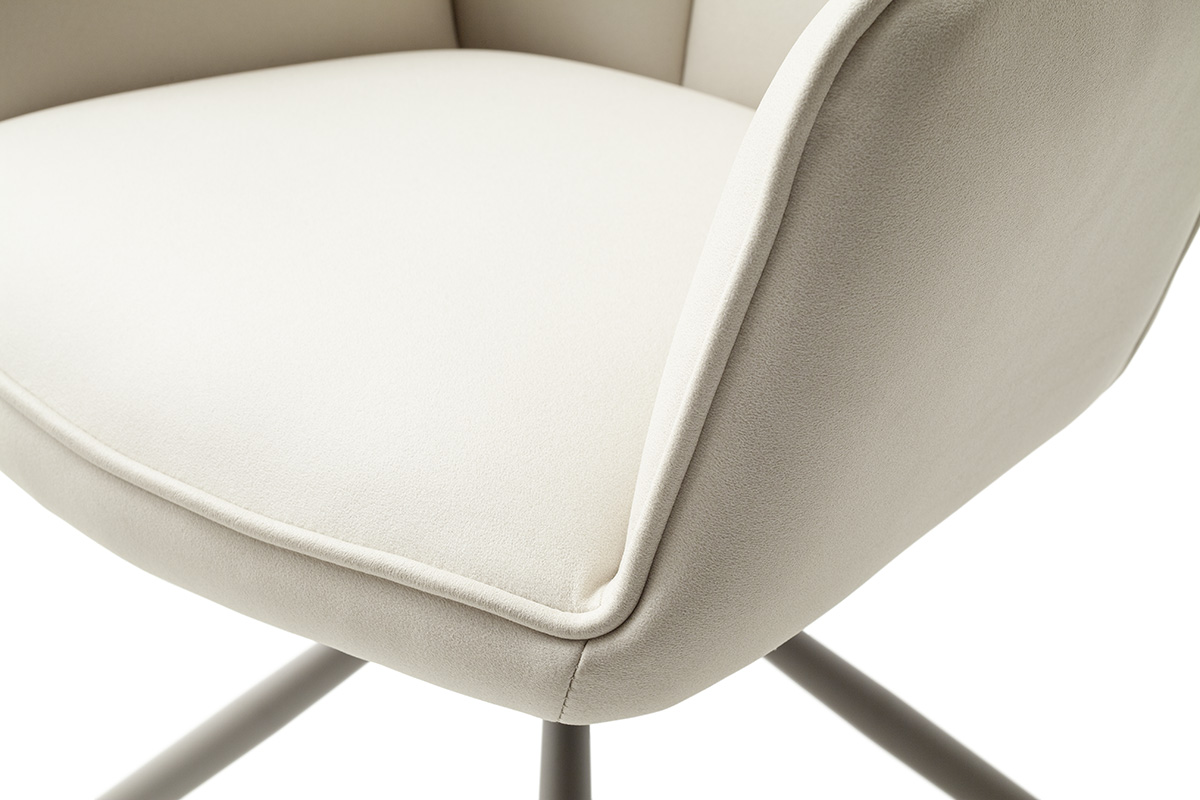 Rafaela-Detail Sitzfläche-DET-11755_24_grob